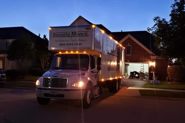 moving company in racine, lake geneva moving company, movers in zion